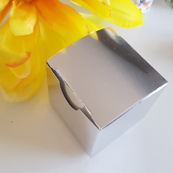 10 pcs Silver Gift Boxes Favor Boxes Treat Boxes 2"x2"x2" inches - Picture 6 of 13